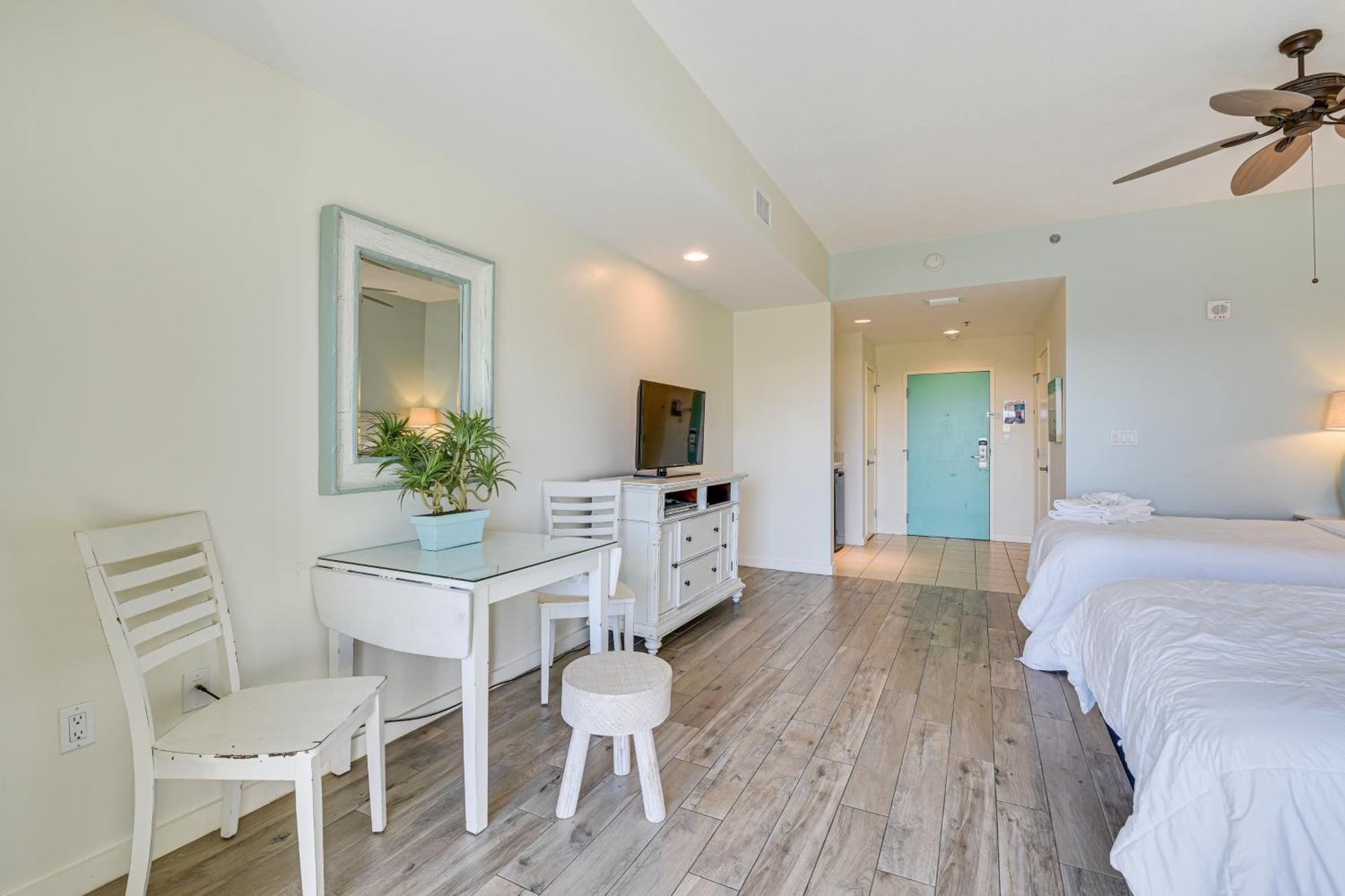 Destin Resort Studio With Pool - Walk To Beach! Kültér fotó