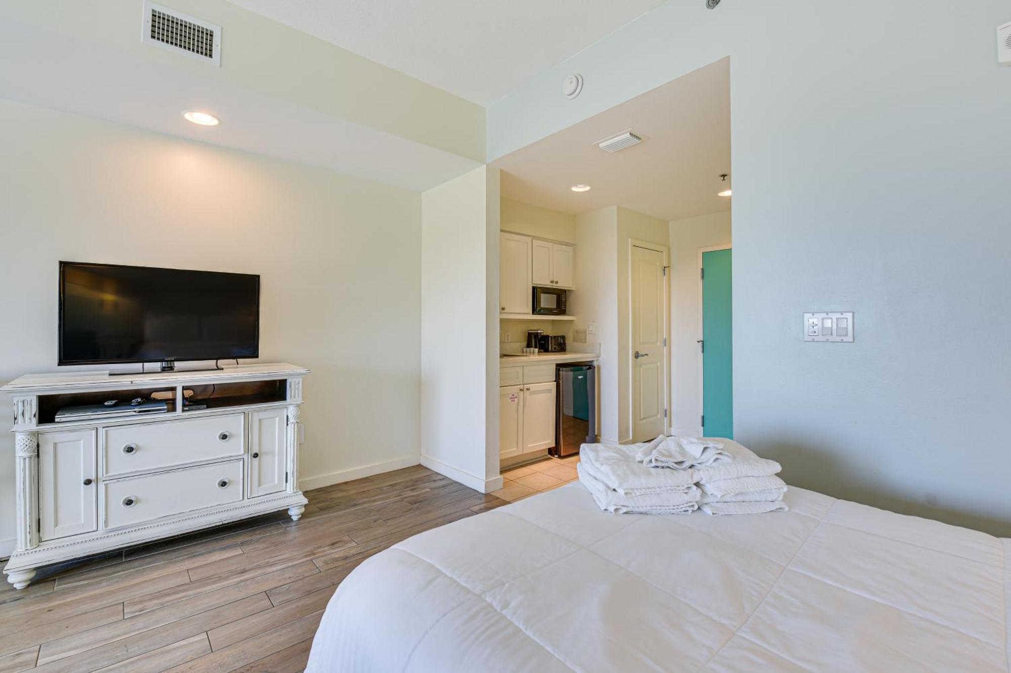 Destin Resort Studio With Pool - Walk To Beach! Kültér fotó