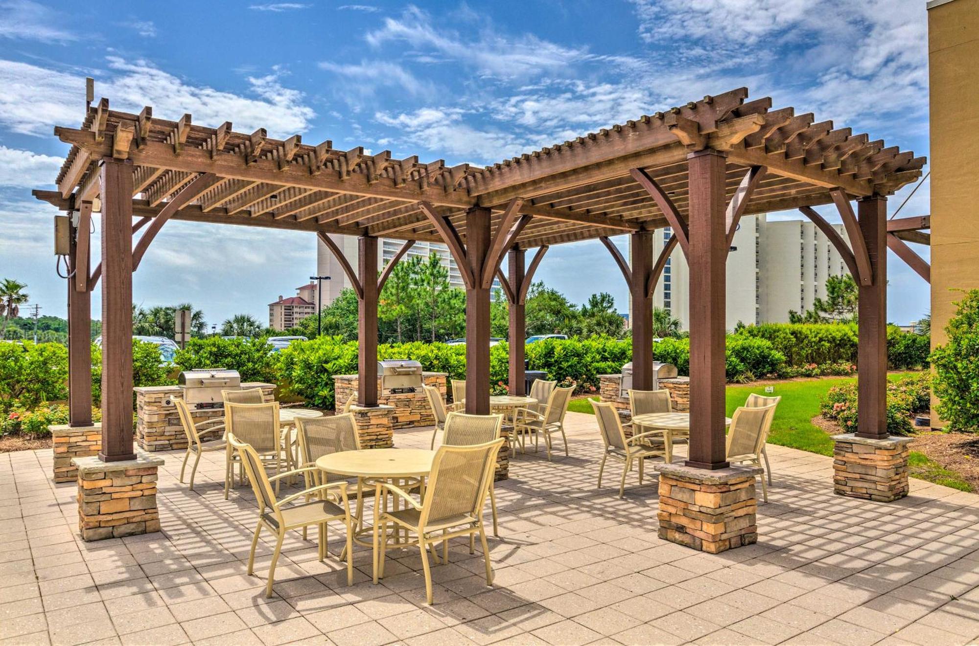 Destin Resort Studio With Pool - Walk To Beach! Kültér fotó